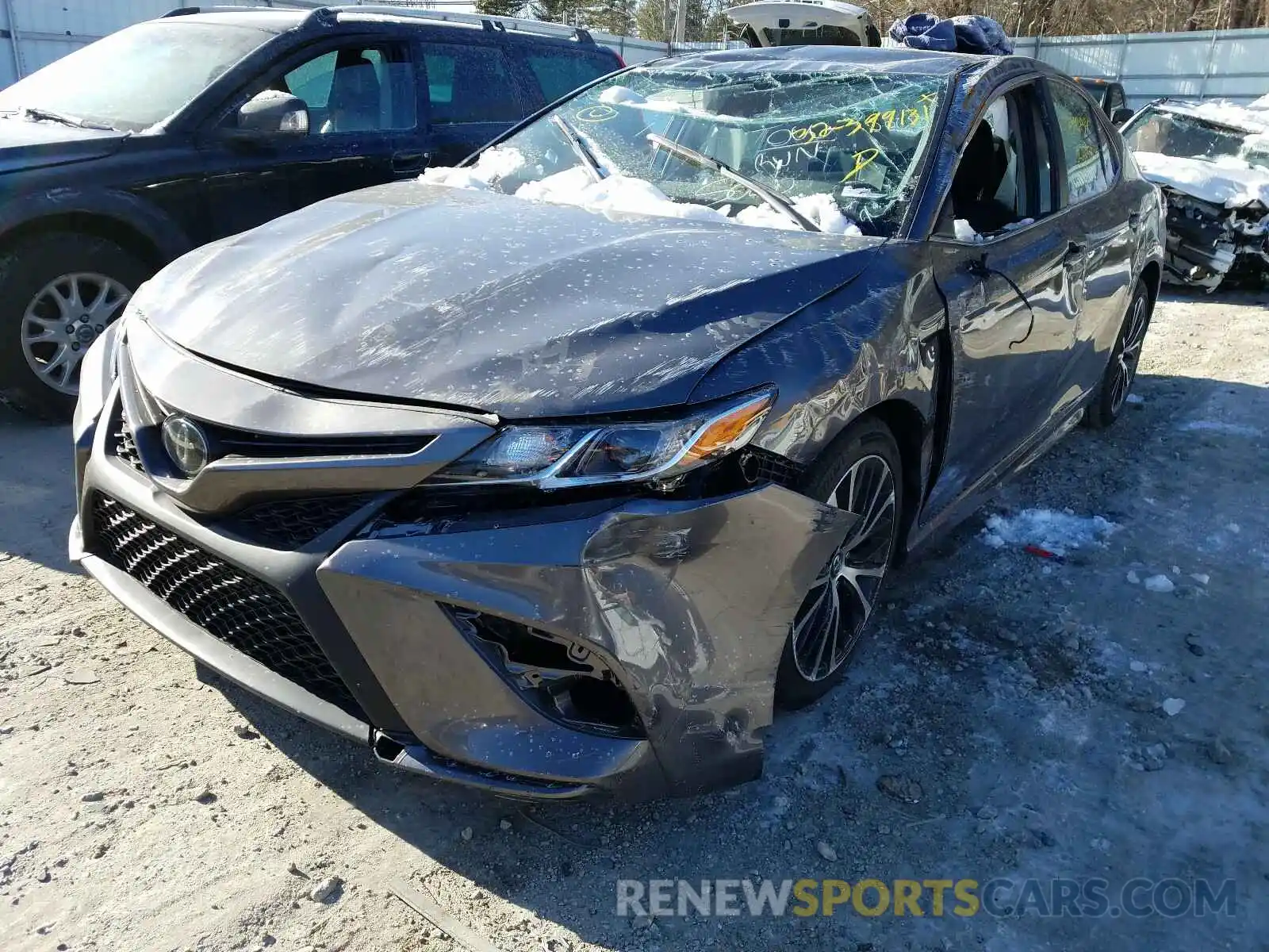 2 Photograph of a damaged car 4T1G11AK4LU305768 TOYOTA CAMRY 2020