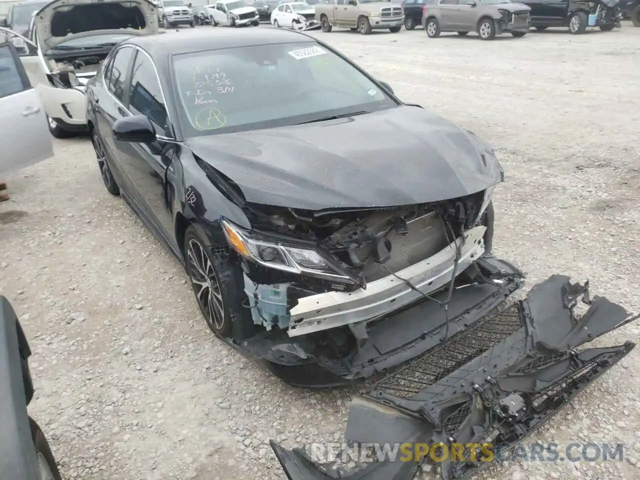 1 Photograph of a damaged car 4T1G11AK4LU308489 TOYOTA CAMRY 2020