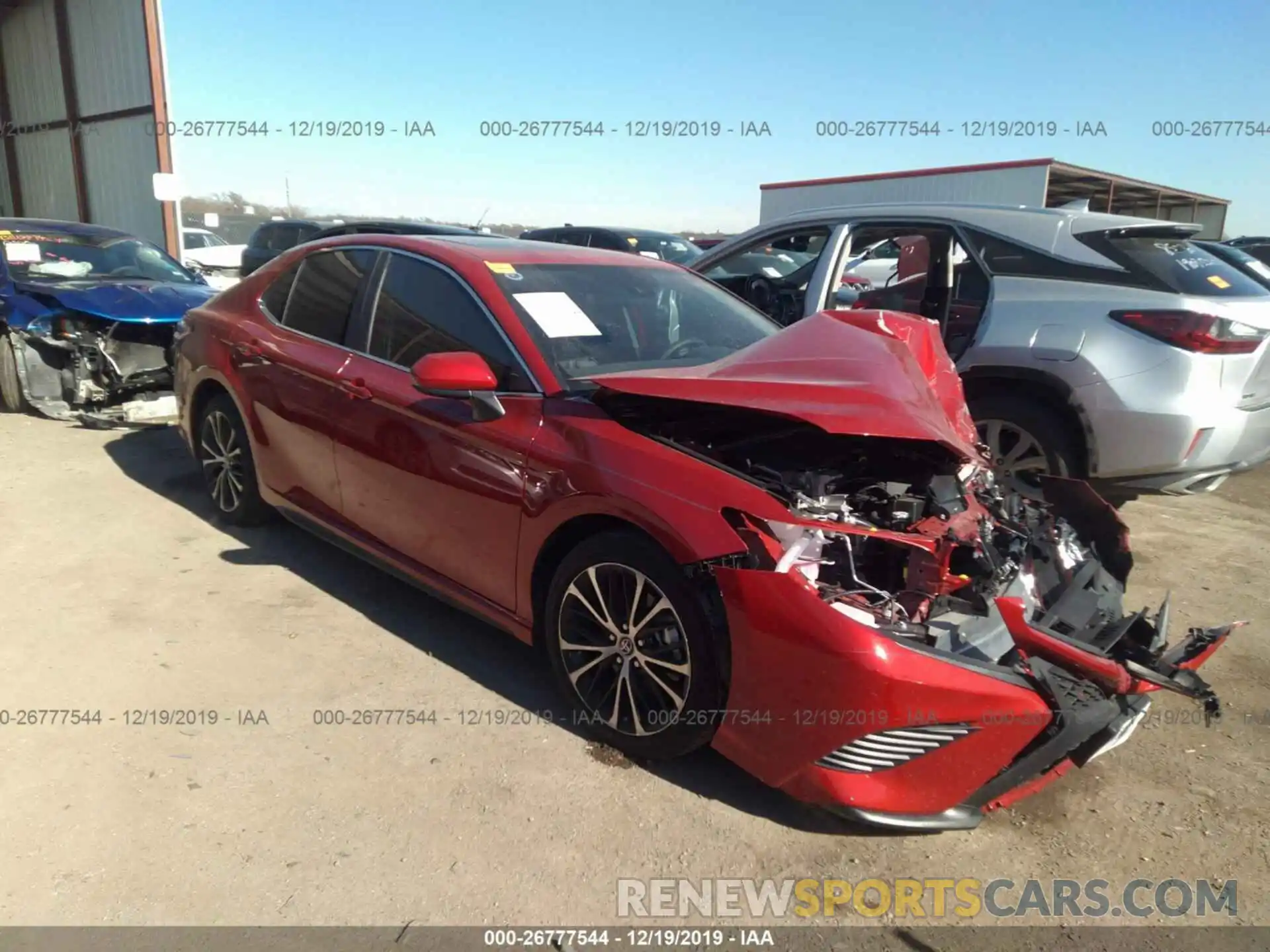 1 Photograph of a damaged car 4T1G11AK4LU308752 TOYOTA CAMRY 2020