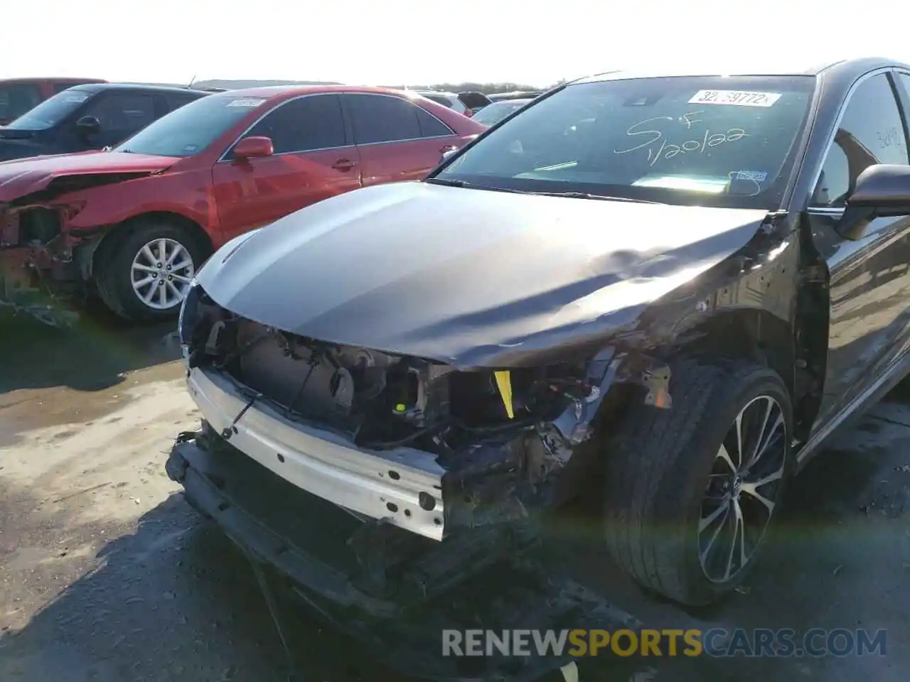 9 Photograph of a damaged car 4T1G11AK4LU312154 TOYOTA CAMRY 2020