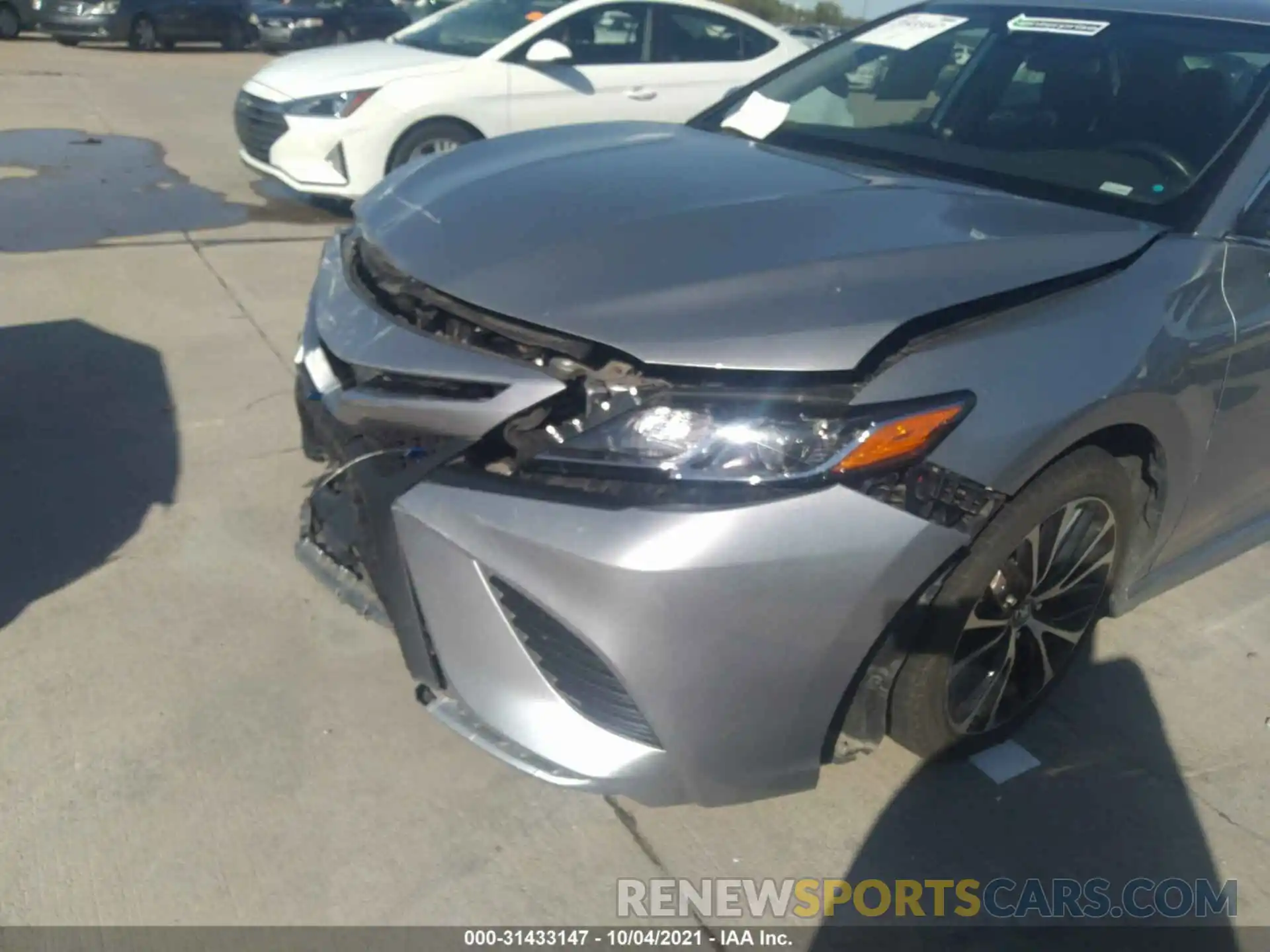 6 Photograph of a damaged car 4T1G11AK4LU317290 TOYOTA CAMRY 2020