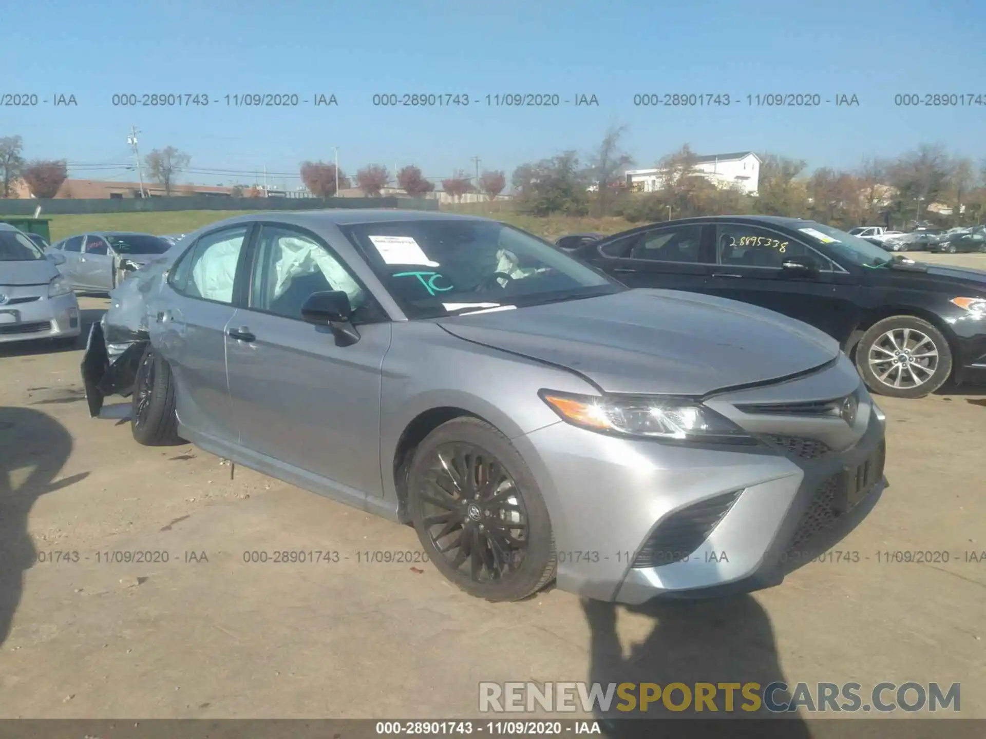 1 Photograph of a damaged car 4T1G11AK4LU321694 TOYOTA CAMRY 2020