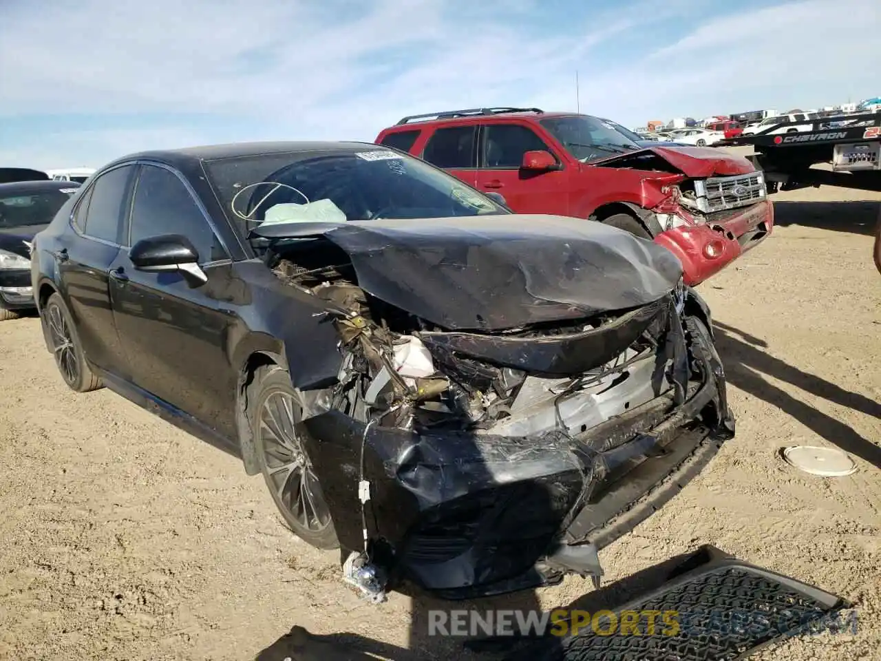 1 Photograph of a damaged car 4T1G11AK4LU324336 TOYOTA CAMRY 2020