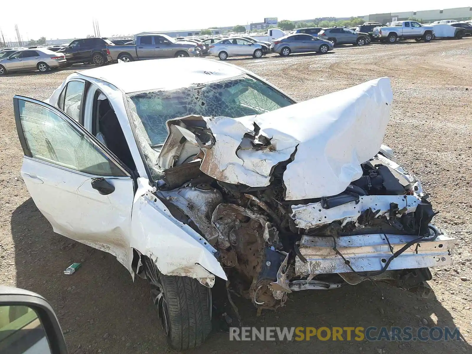 1 Photograph of a damaged car 4T1G11AK4LU324871 TOYOTA CAMRY 2020