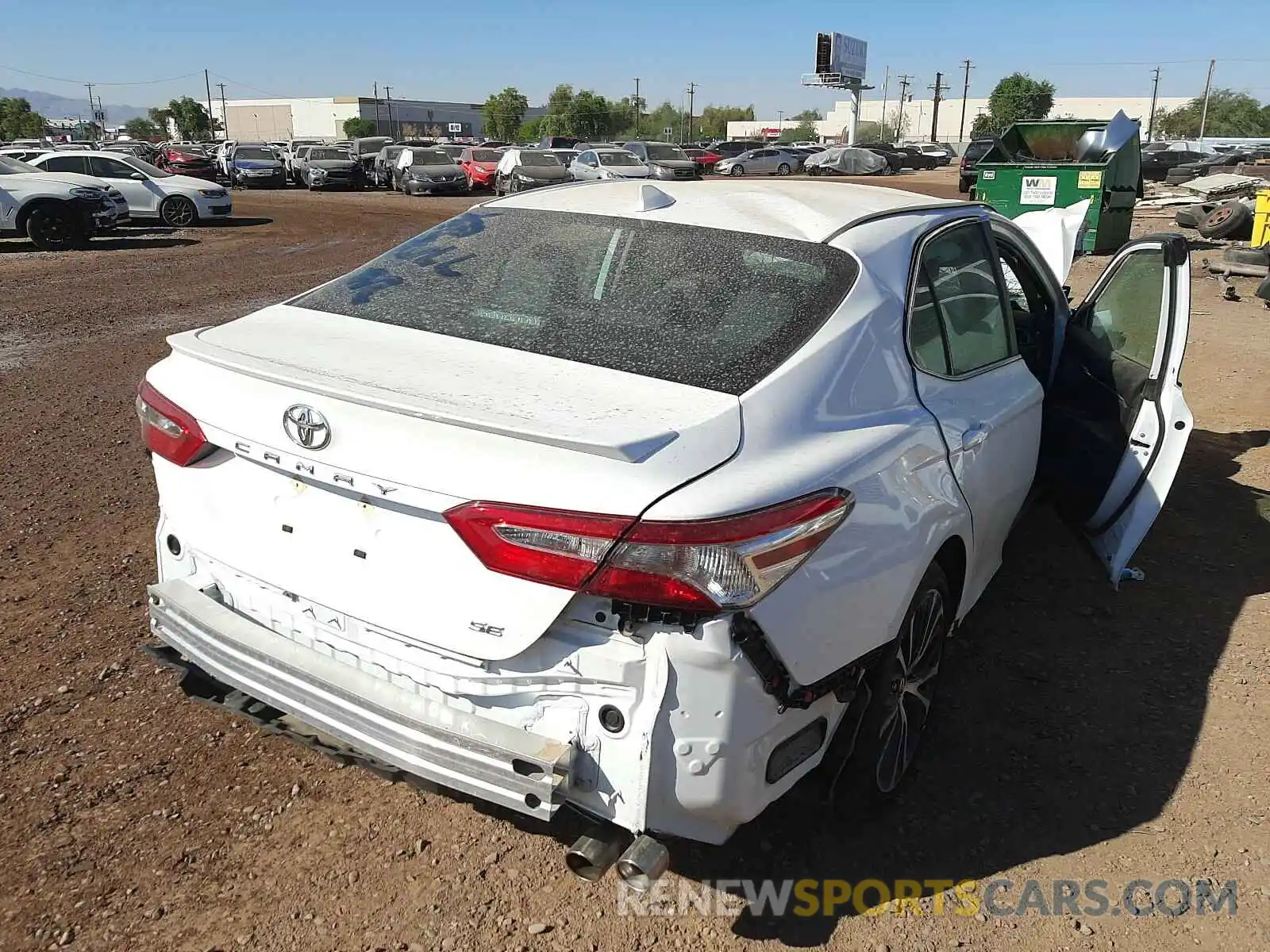 4 Photograph of a damaged car 4T1G11AK4LU324871 TOYOTA CAMRY 2020