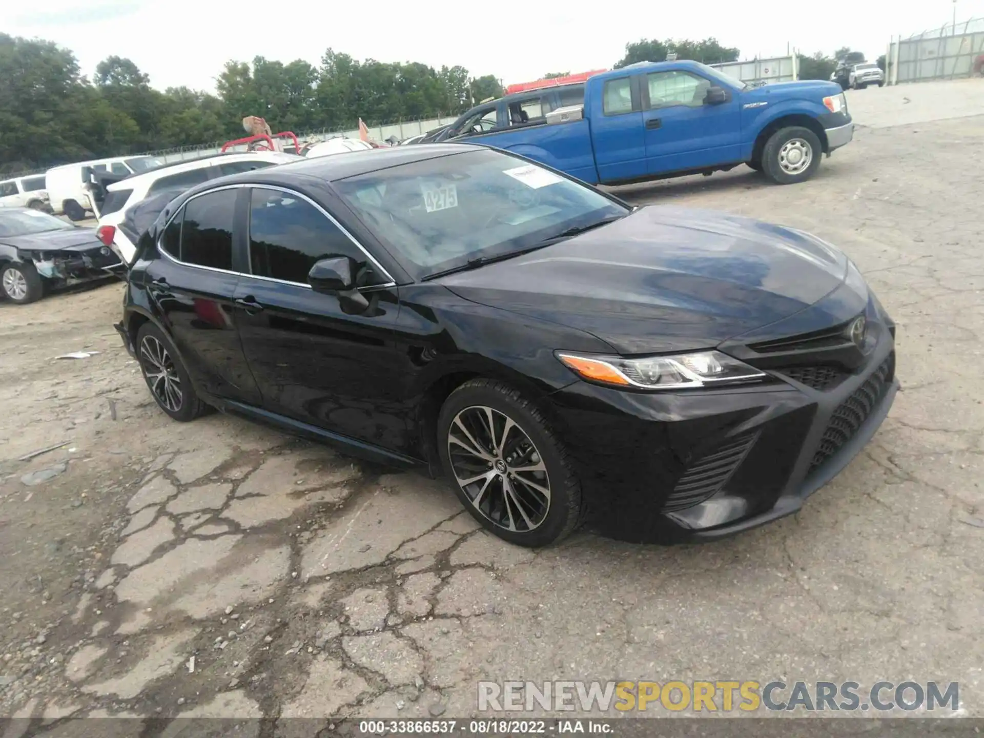 1 Photograph of a damaged car 4T1G11AK4LU328421 TOYOTA CAMRY 2020