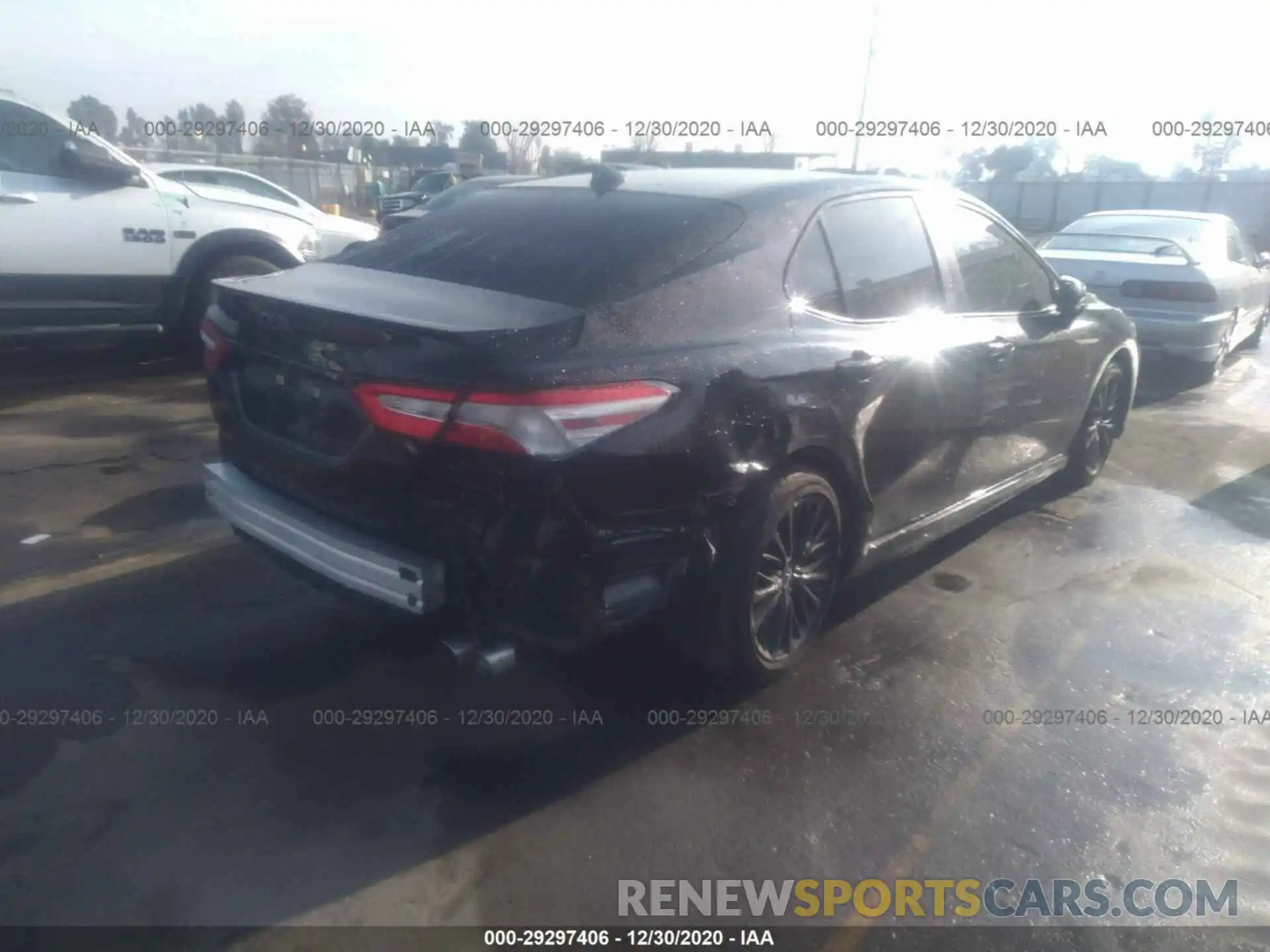 4 Photograph of a damaged car 4T1G11AK4LU329973 TOYOTA CAMRY 2020