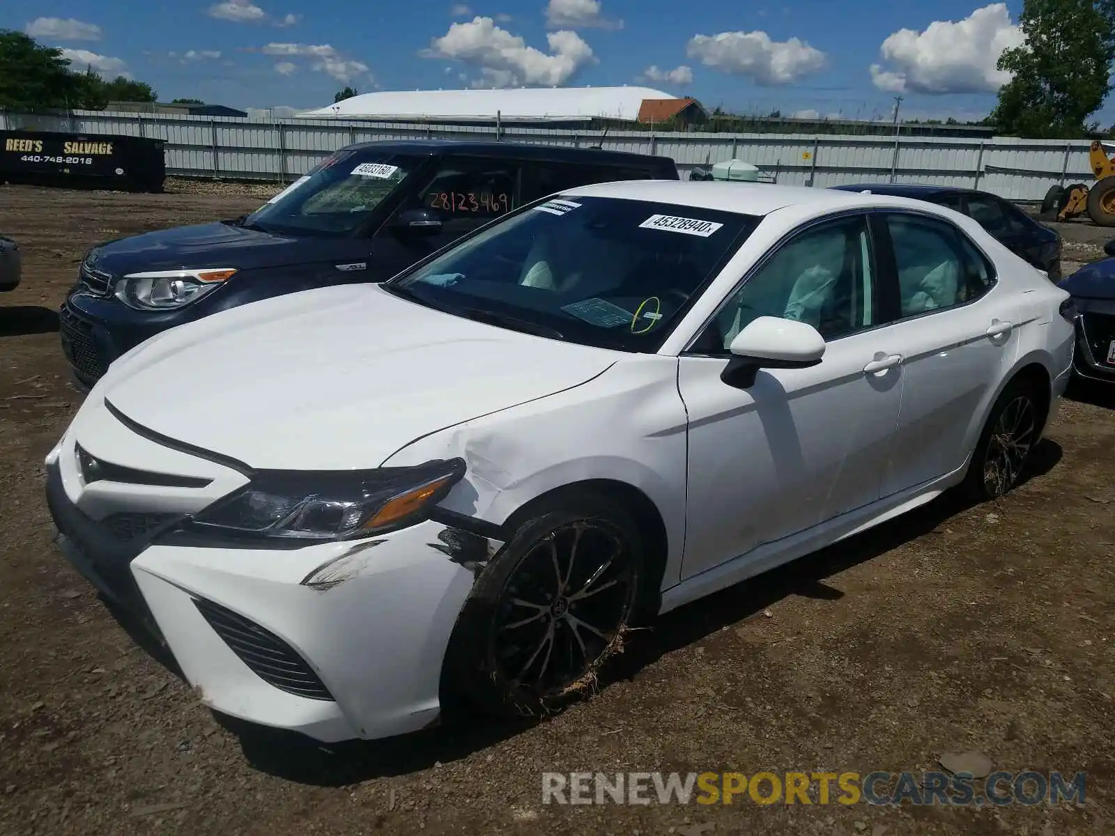 2 Photograph of a damaged car 4T1G11AK4LU334087 TOYOTA CAMRY 2020