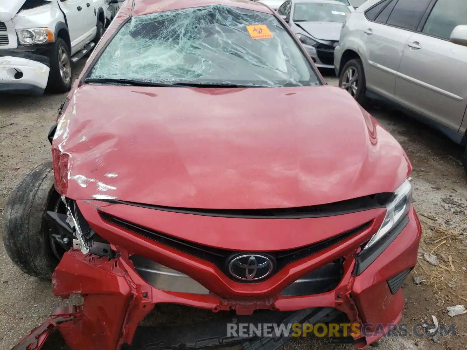 7 Photograph of a damaged car 4T1G11AK4LU336938 TOYOTA CAMRY 2020