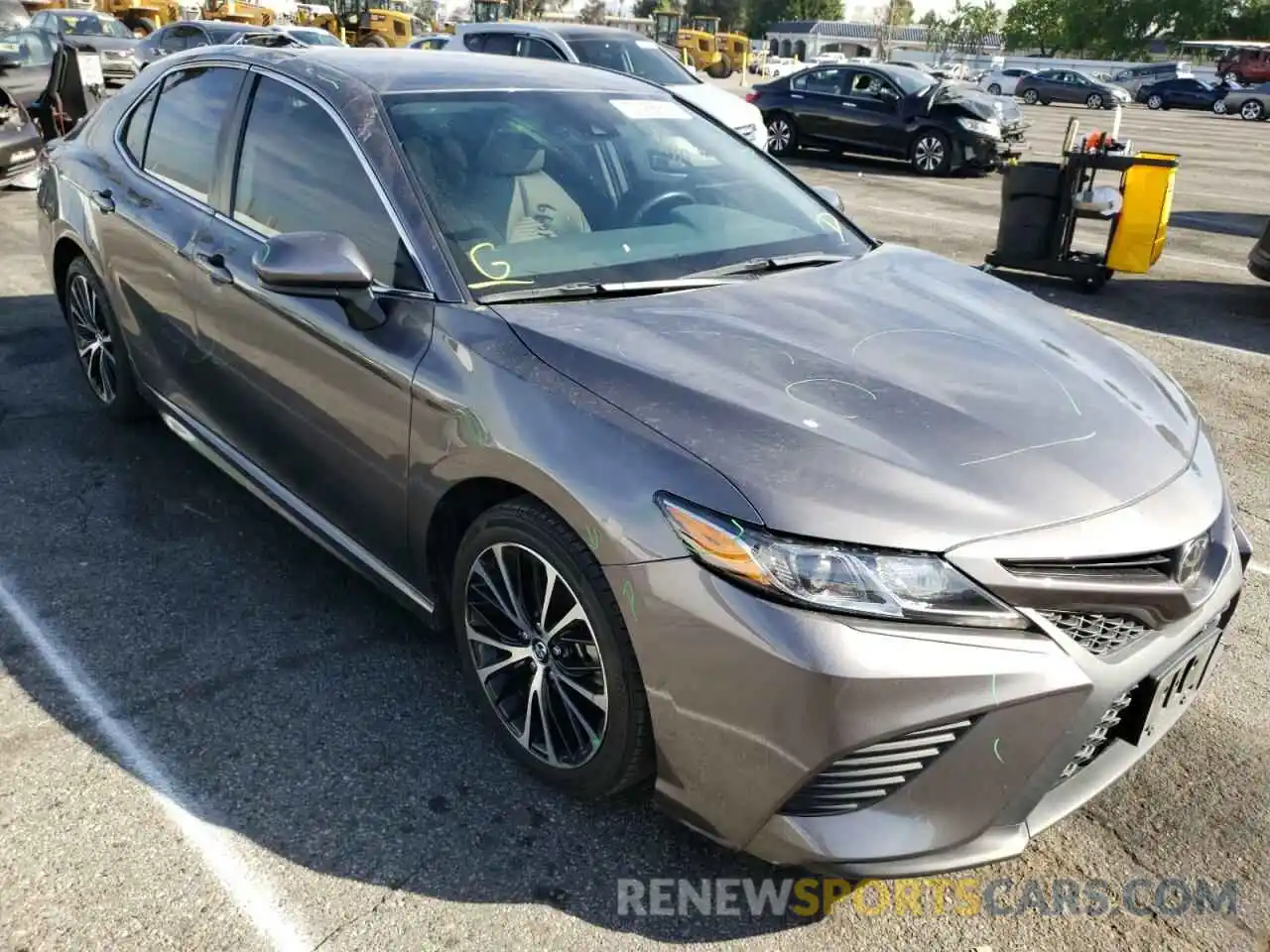 1 Photograph of a damaged car 4T1G11AK4LU342402 TOYOTA CAMRY 2020