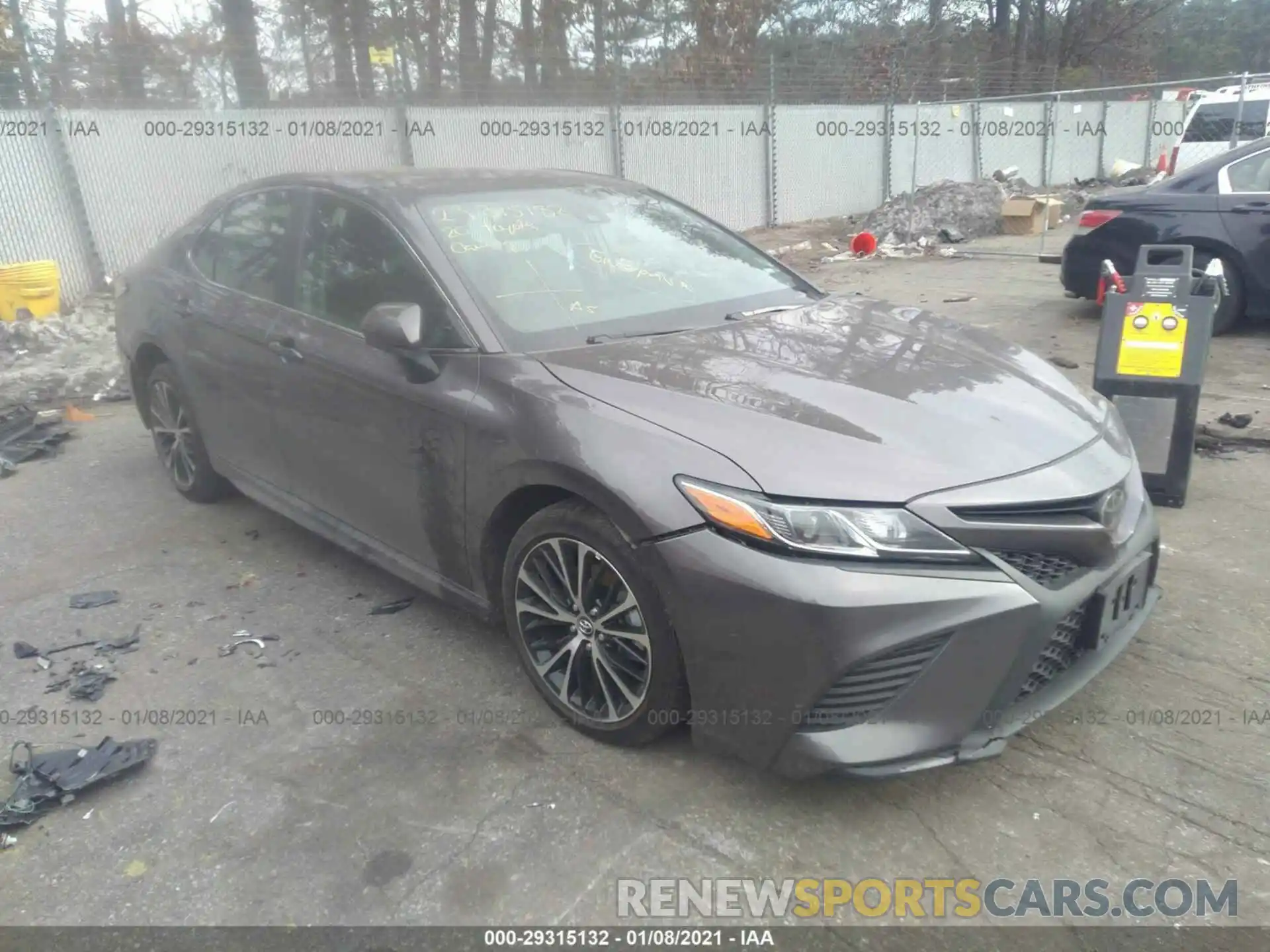 1 Photograph of a damaged car 4T1G11AK4LU342528 TOYOTA CAMRY 2020