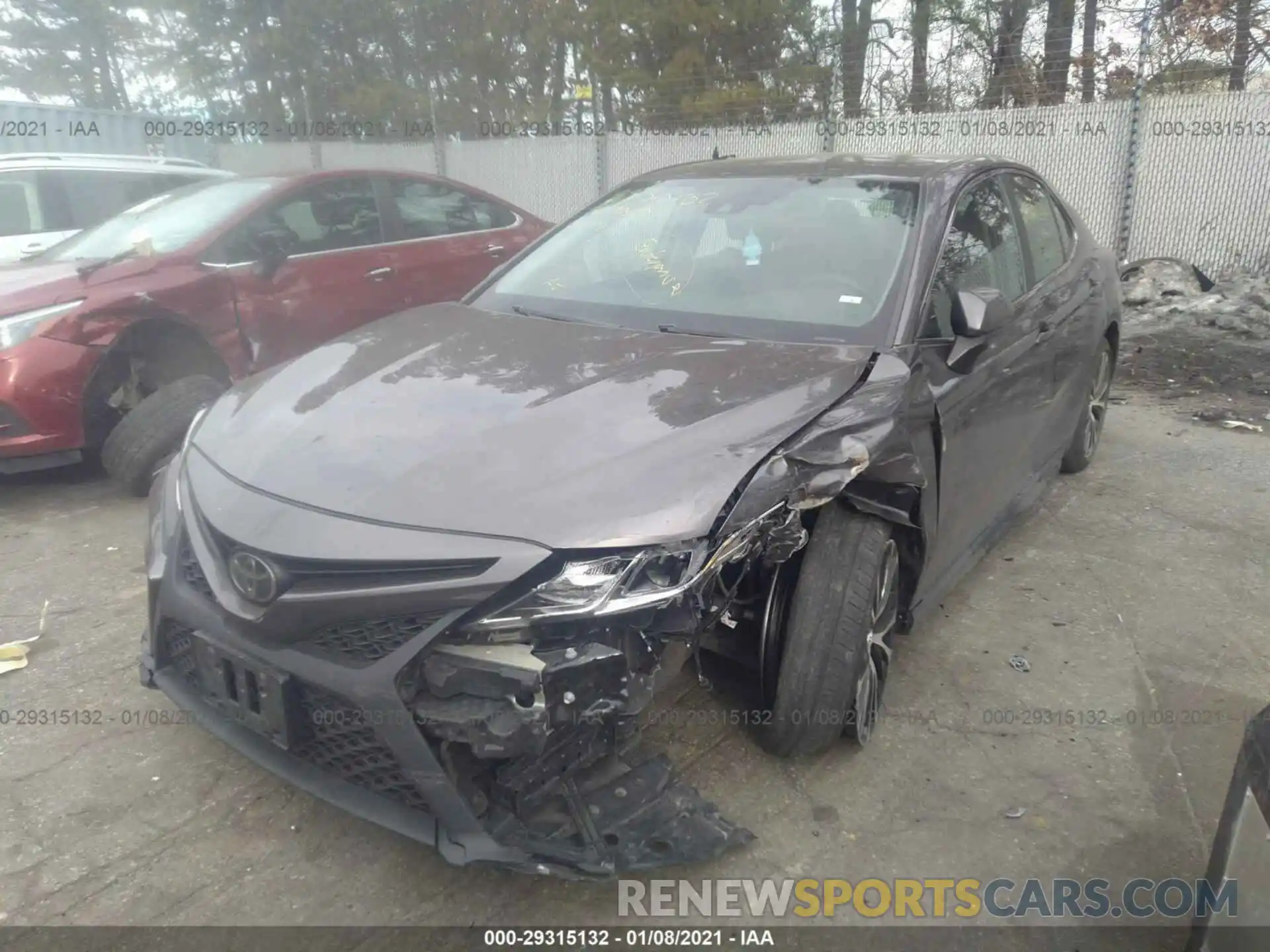 6 Photograph of a damaged car 4T1G11AK4LU342528 TOYOTA CAMRY 2020