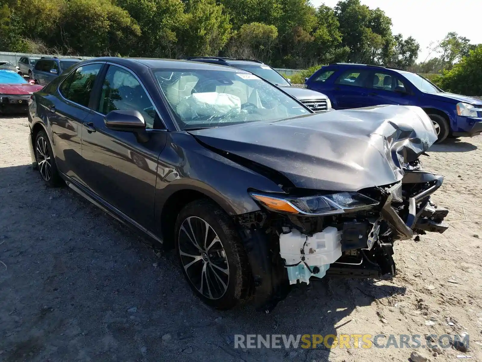 1 Photograph of a damaged car 4T1G11AK4LU346837 TOYOTA CAMRY 2020