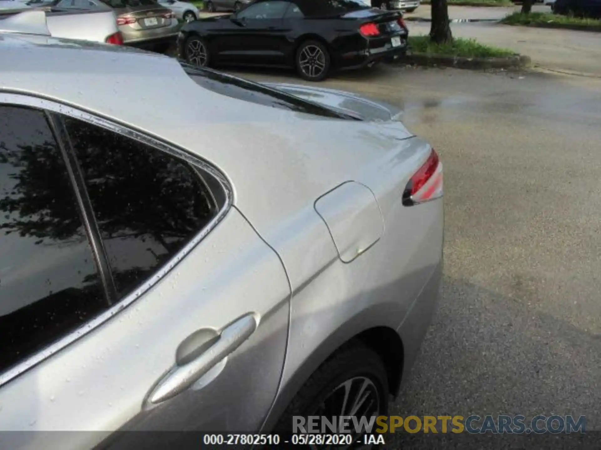 8 Photograph of a damaged car 4T1G11AK4LU347731 TOYOTA CAMRY 2020