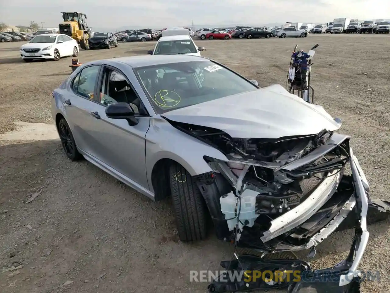 1 Photograph of a damaged car 4T1G11AK4LU349494 TOYOTA CAMRY 2020