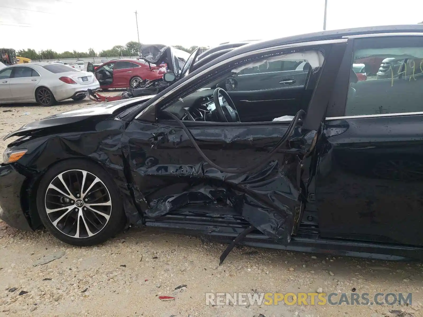 9 Photograph of a damaged car 4T1G11AK4LU349768 TOYOTA CAMRY 2020