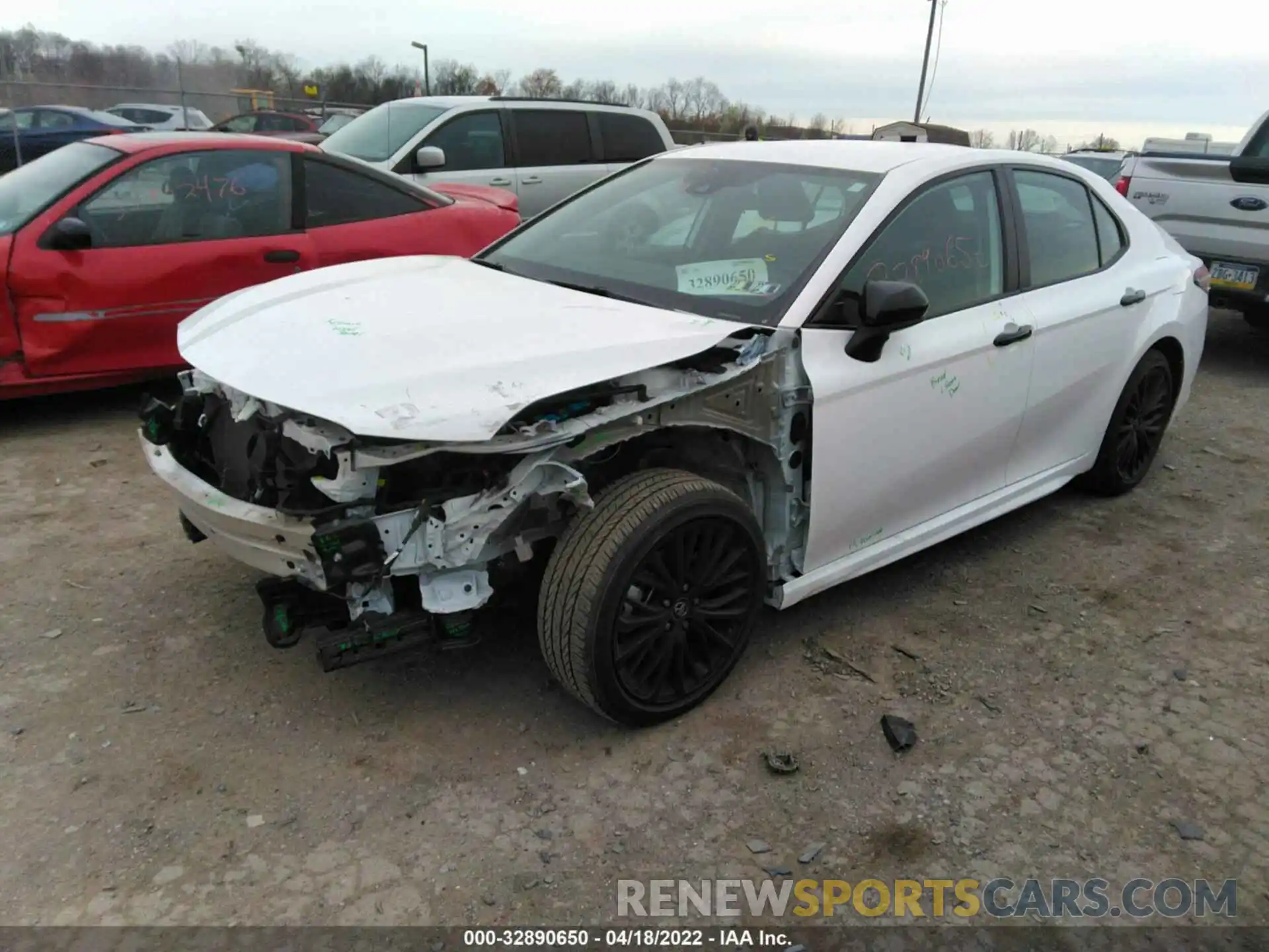 2 Photograph of a damaged car 4T1G11AK4LU352010 TOYOTA CAMRY 2020