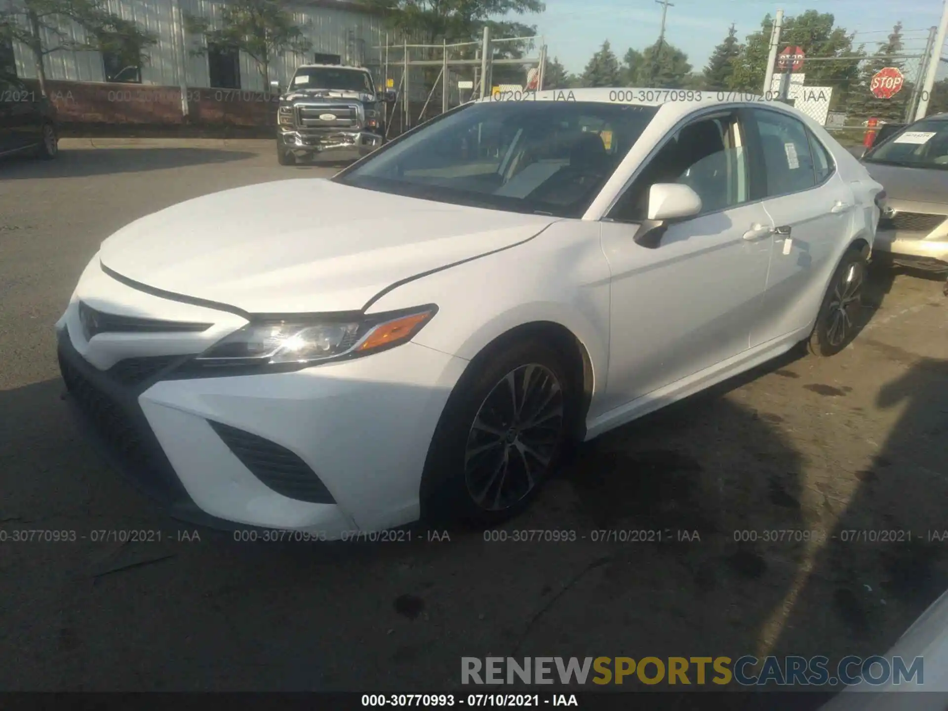 2 Photograph of a damaged car 4T1G11AK4LU356736 TOYOTA CAMRY 2020