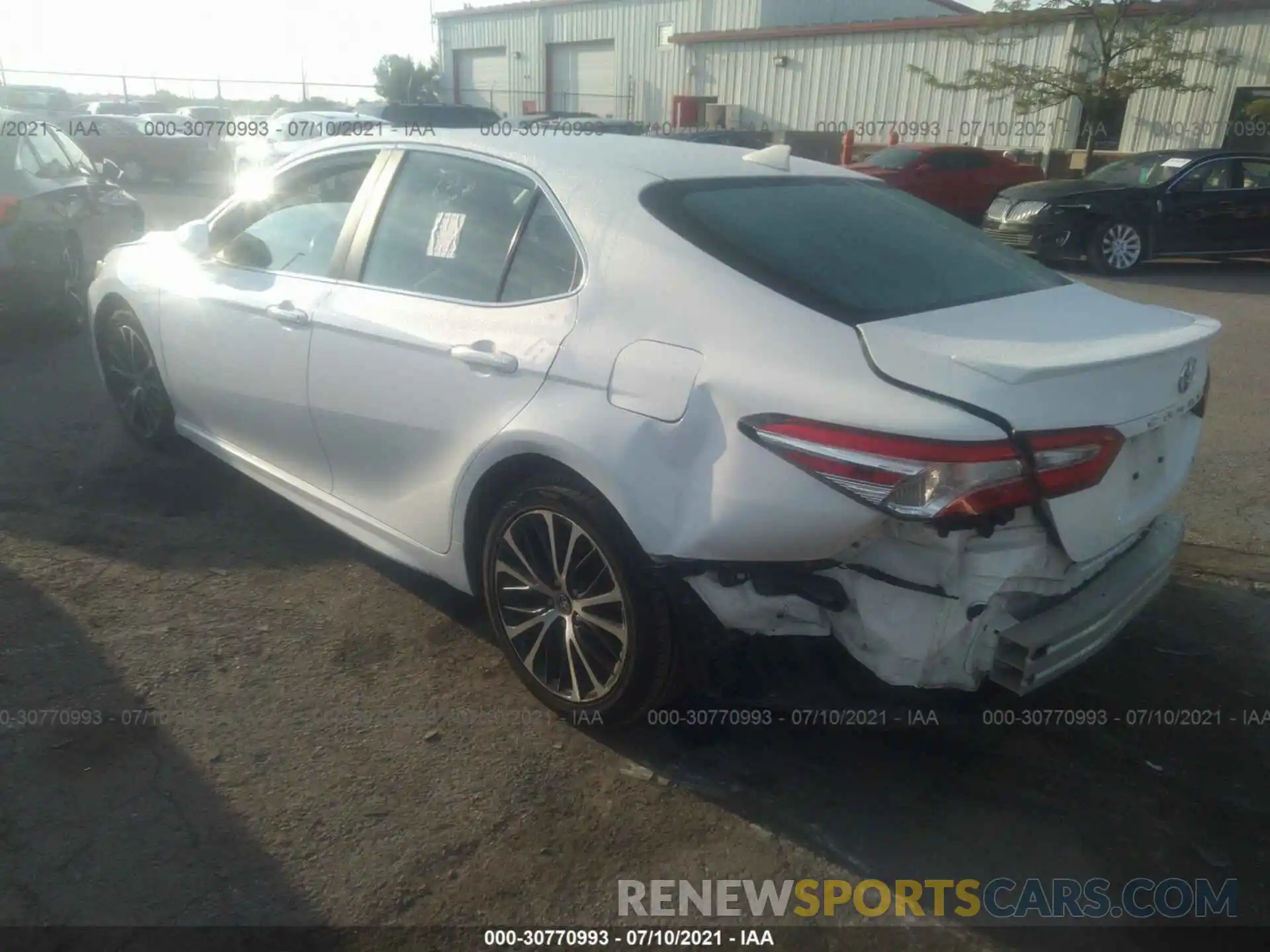 3 Photograph of a damaged car 4T1G11AK4LU356736 TOYOTA CAMRY 2020