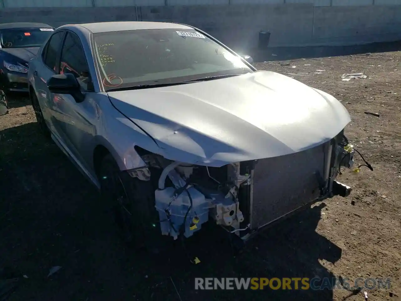 1 Photograph of a damaged car 4T1G11AK4LU360768 TOYOTA CAMRY 2020