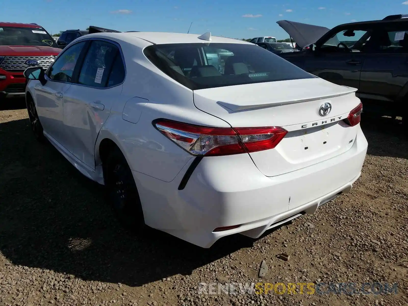 3 Photograph of a damaged car 4T1G11AK4LU364822 TOYOTA CAMRY 2020