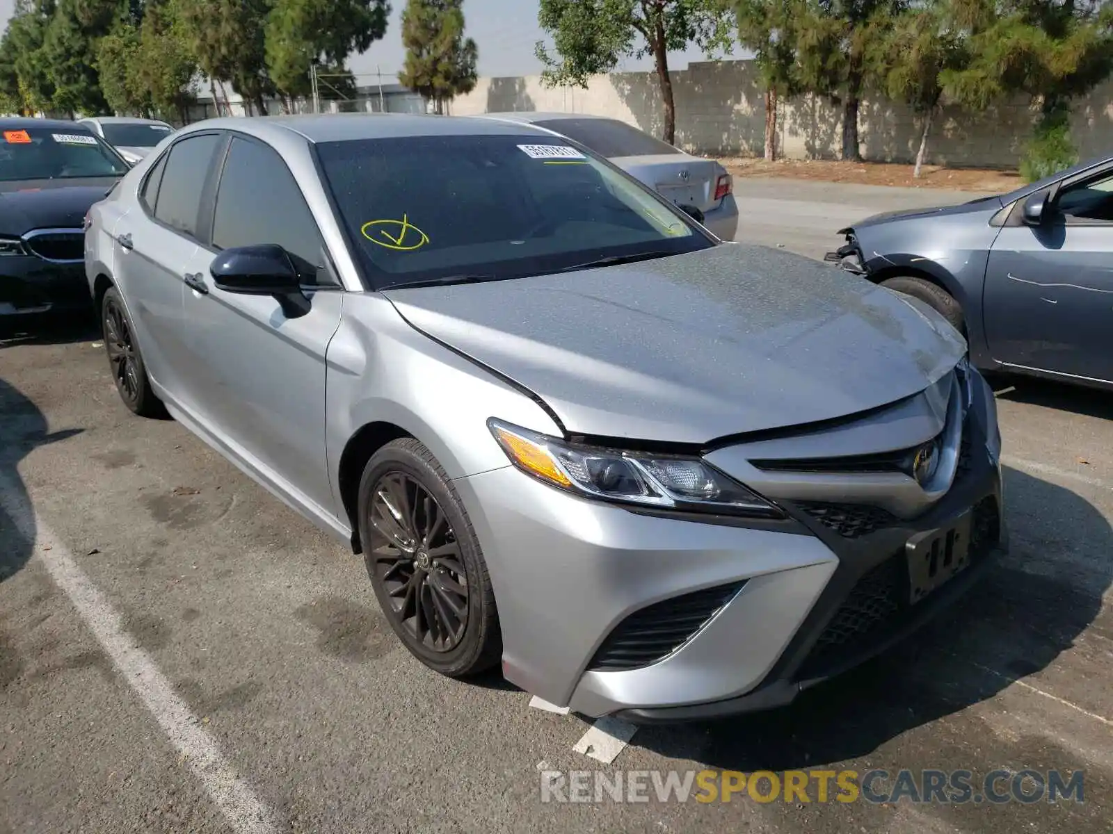 1 Photograph of a damaged car 4T1G11AK4LU370975 TOYOTA CAMRY 2020