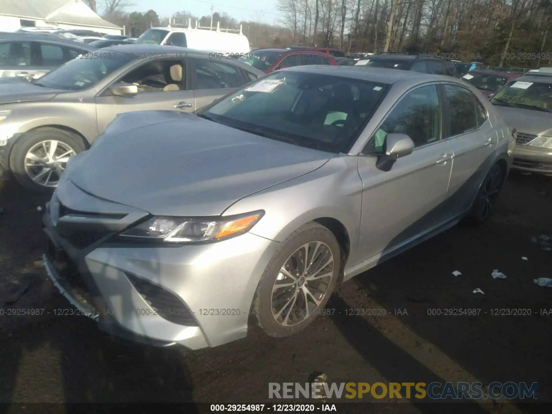 2 Photograph of a damaged car 4T1G11AK4LU375755 TOYOTA CAMRY 2020