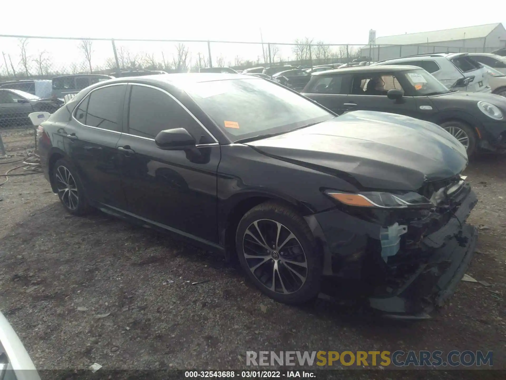 1 Photograph of a damaged car 4T1G11AK4LU381068 TOYOTA CAMRY 2020