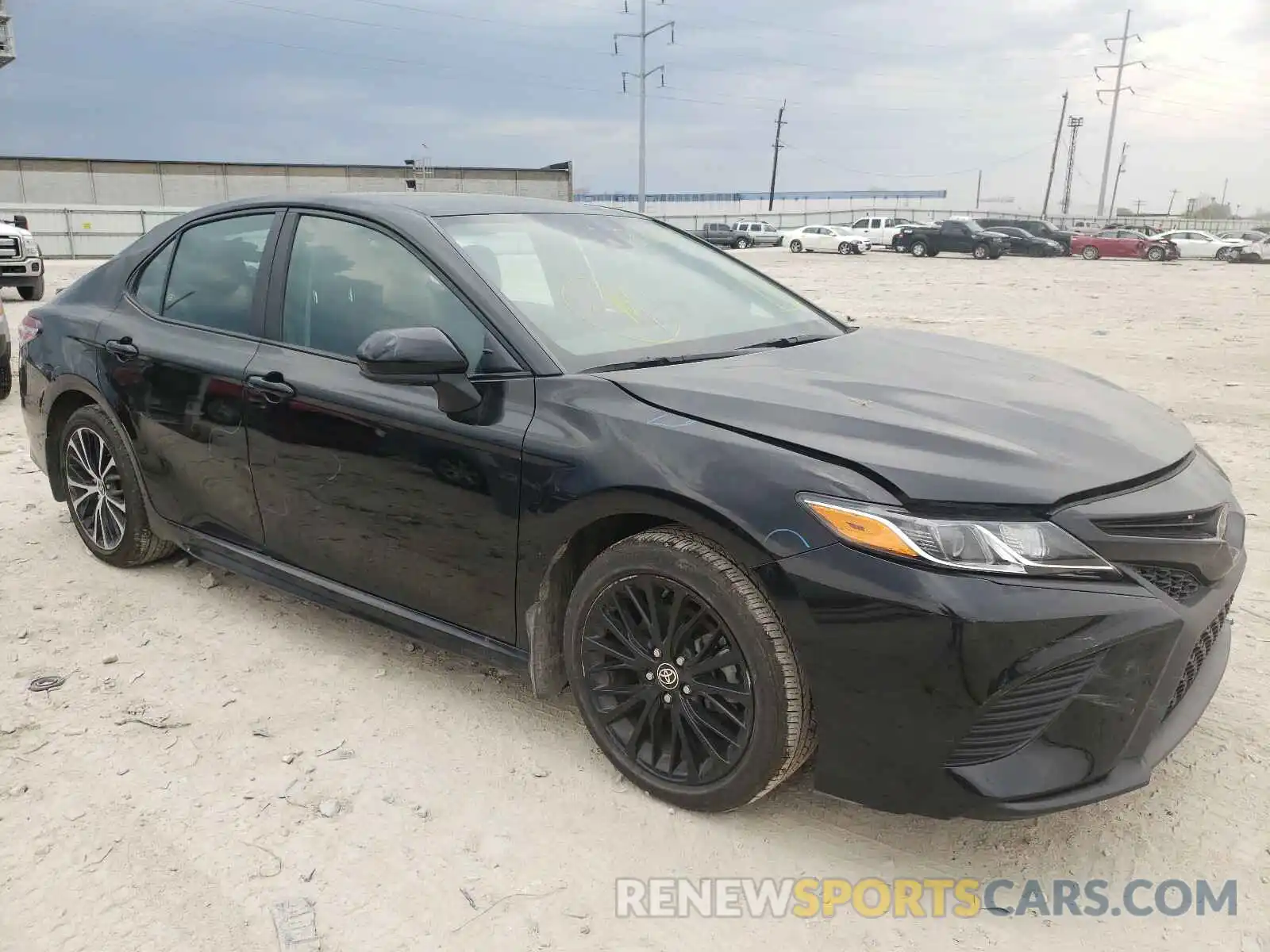 1 Photograph of a damaged car 4T1G11AK4LU387310 TOYOTA CAMRY 2020