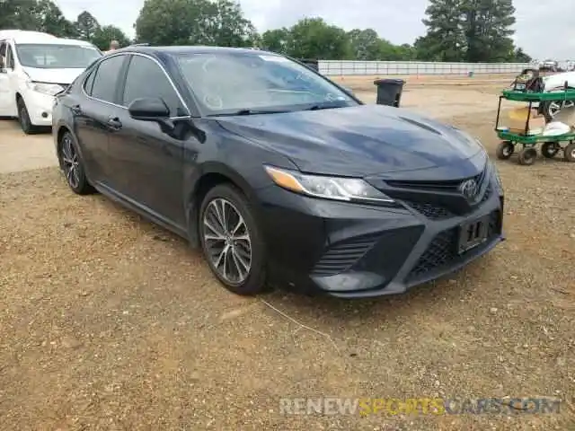 1 Photograph of a damaged car 4T1G11AK4LU391843 TOYOTA CAMRY 2020