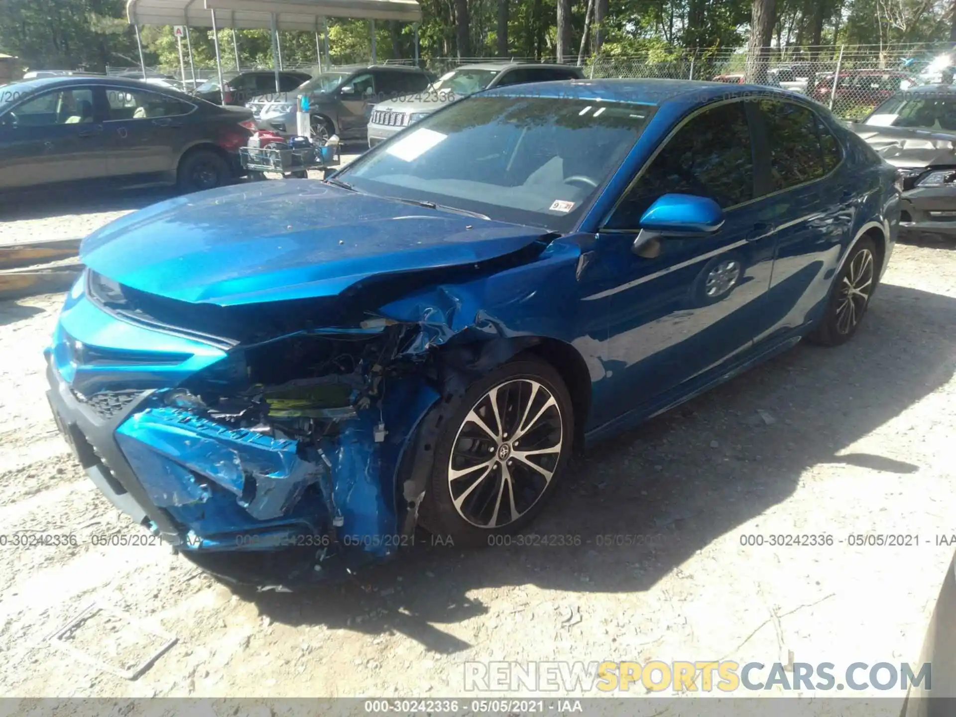 2 Photograph of a damaged car 4T1G11AK4LU392331 TOYOTA CAMRY 2020