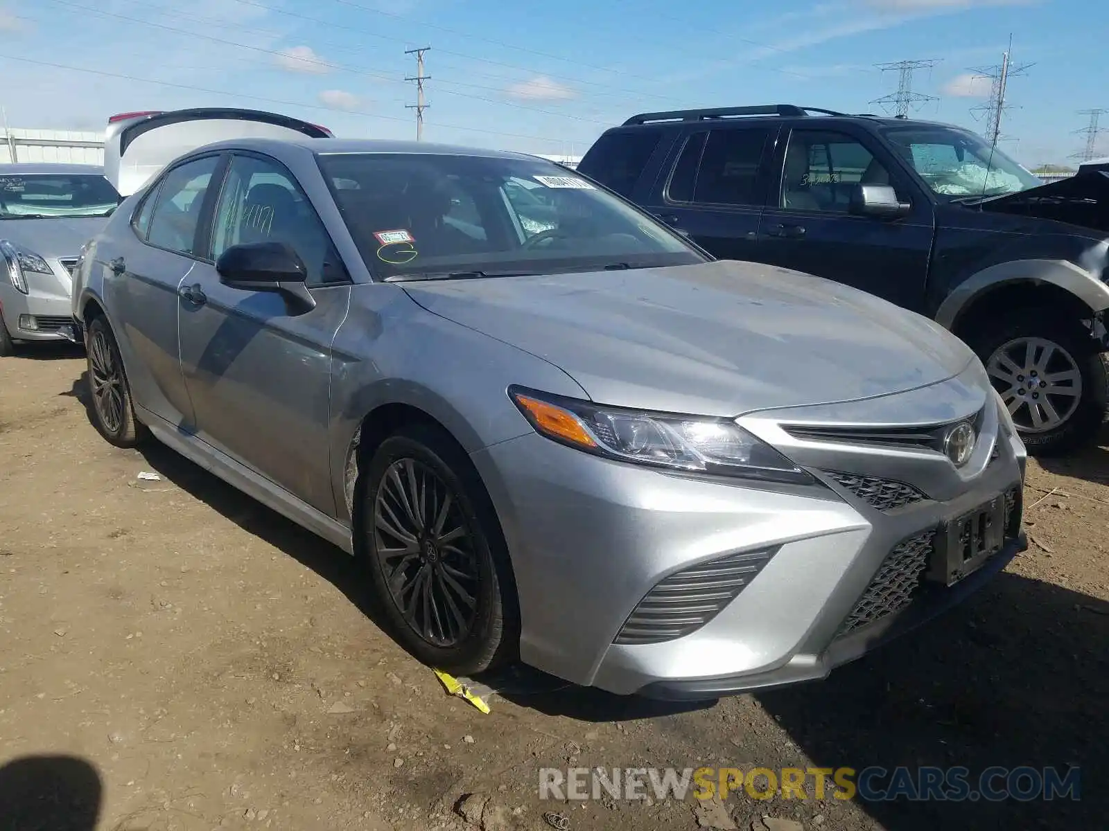 1 Photograph of a damaged car 4T1G11AK4LU399490 TOYOTA CAMRY 2020