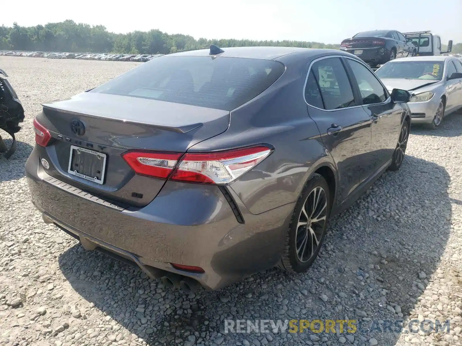 4 Photograph of a damaged car 4T1G11AK4LU502004 TOYOTA CAMRY 2020