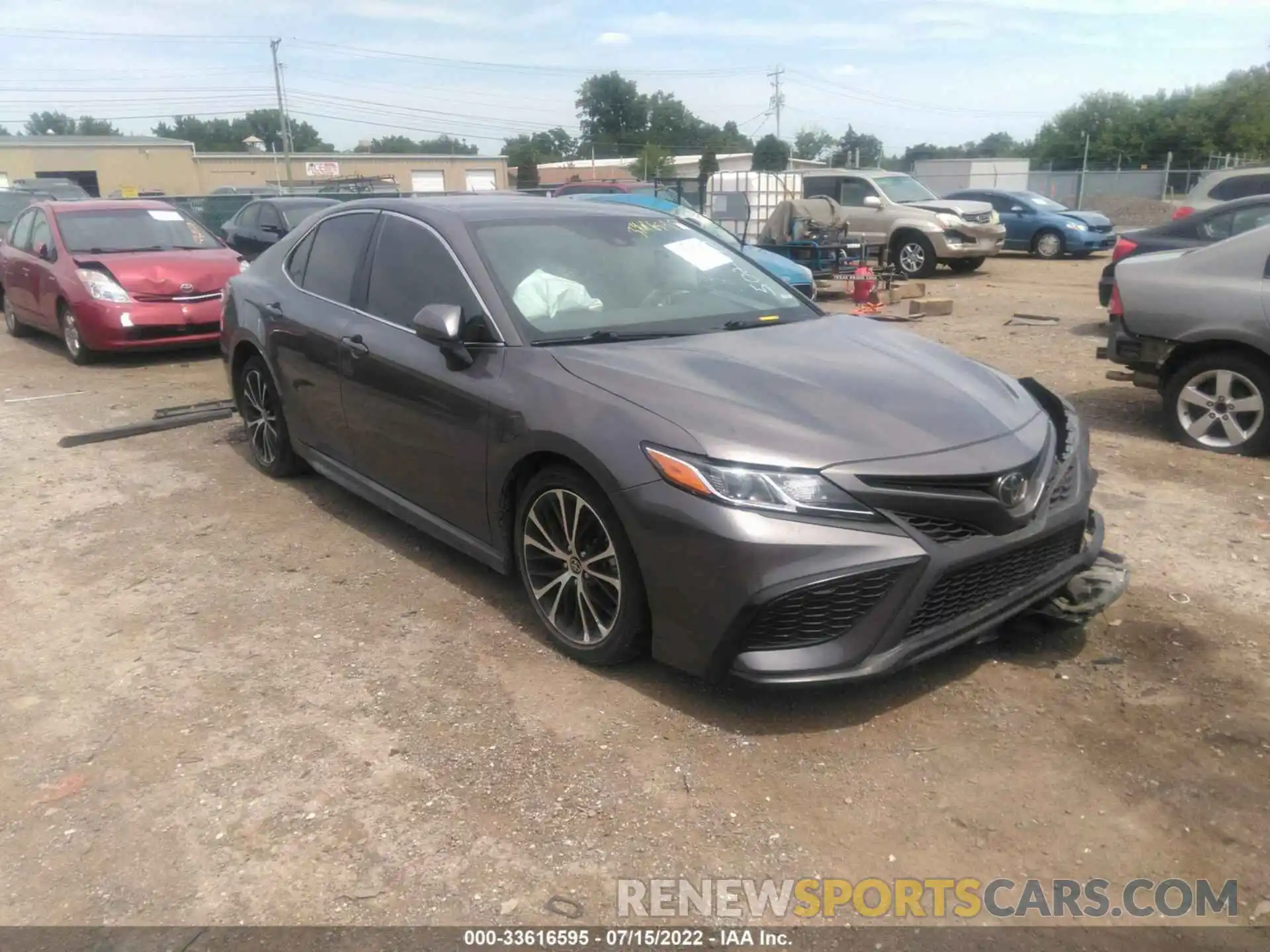 1 Photograph of a damaged car 4T1G11AK4LU502343 TOYOTA CAMRY 2020