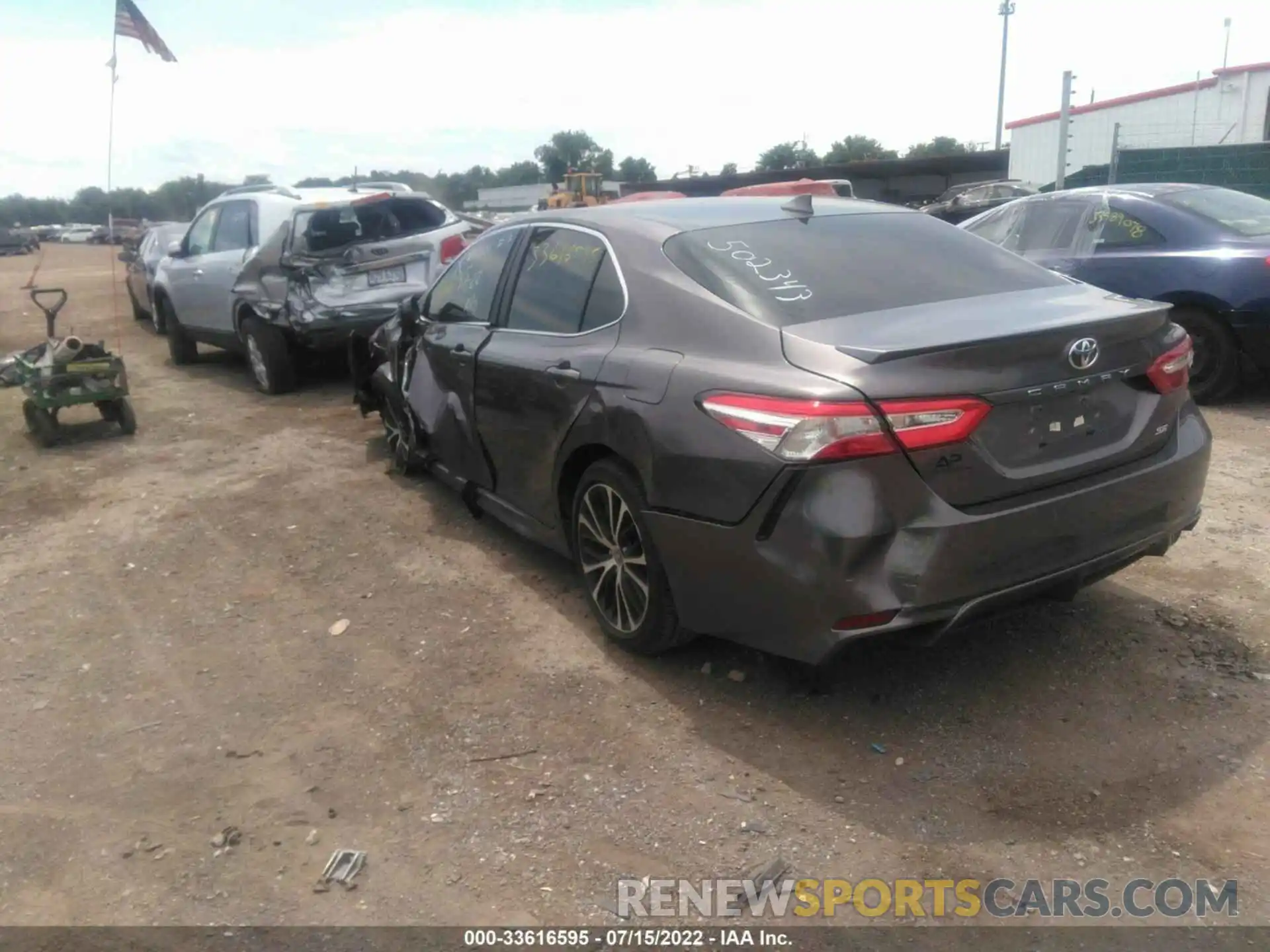 3 Photograph of a damaged car 4T1G11AK4LU502343 TOYOTA CAMRY 2020