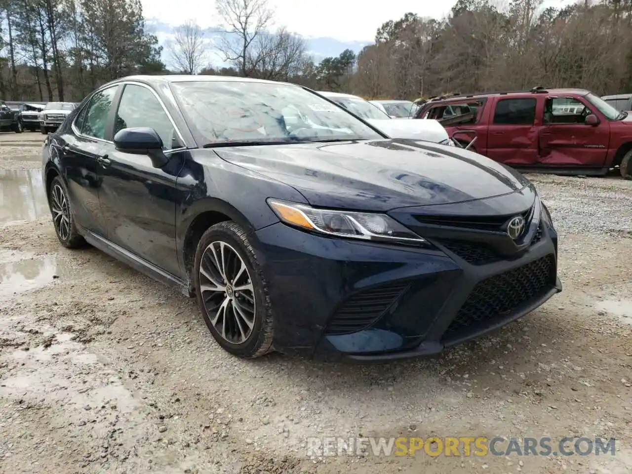 1 Photograph of a damaged car 4T1G11AK4LU504187 TOYOTA CAMRY 2020