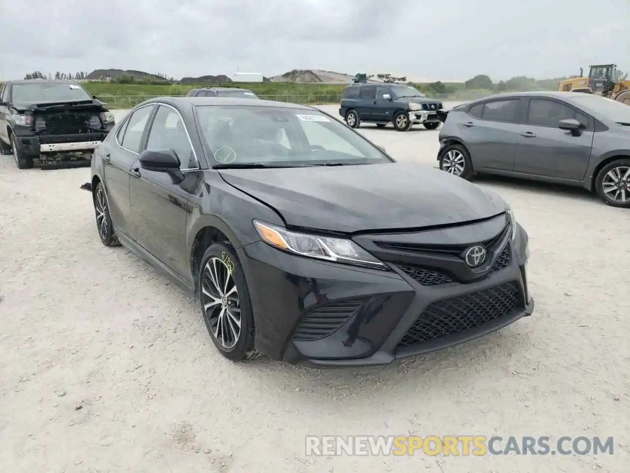 1 Photograph of a damaged car 4T1G11AK4LU505615 TOYOTA CAMRY 2020