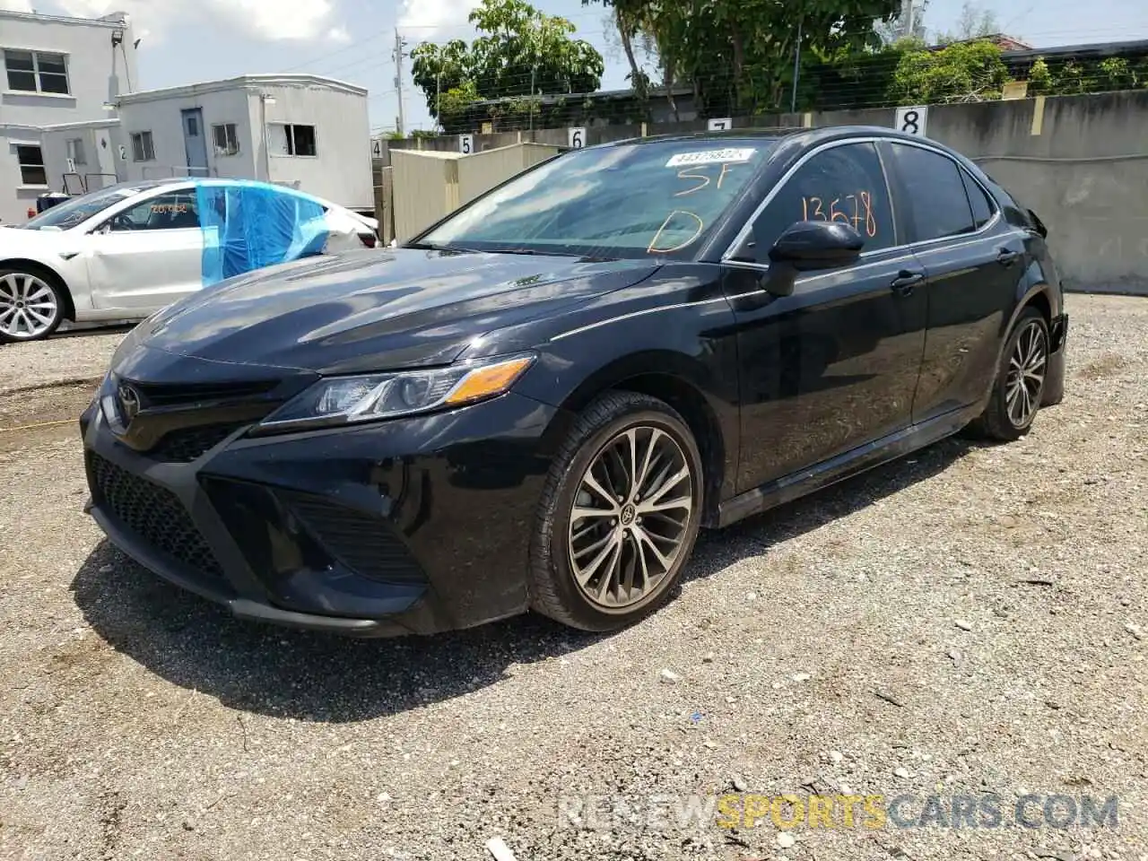 2 Photograph of a damaged car 4T1G11AK4LU509115 TOYOTA CAMRY 2020