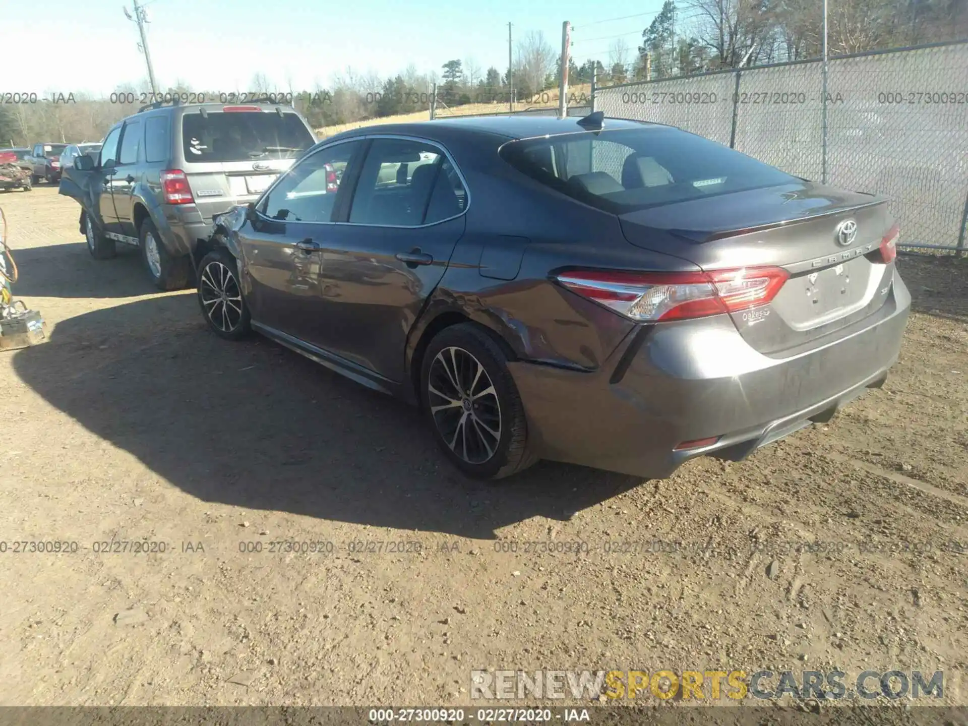 3 Photograph of a damaged car 4T1G11AK4LU857951 TOYOTA CAMRY 2020