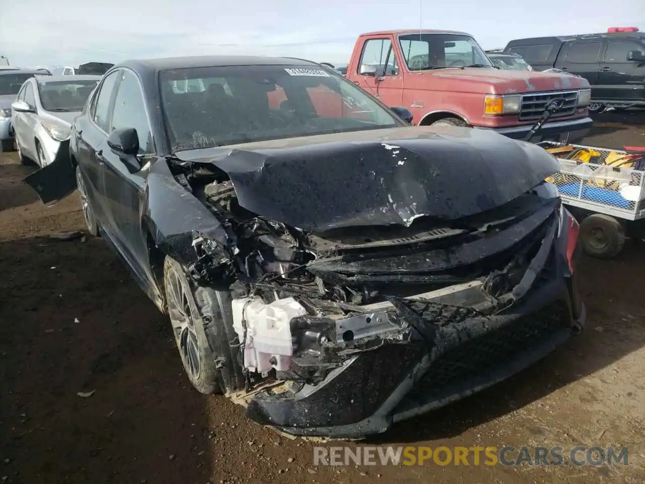 9 Photograph of a damaged car 4T1G11AK4LU868884 TOYOTA CAMRY 2020