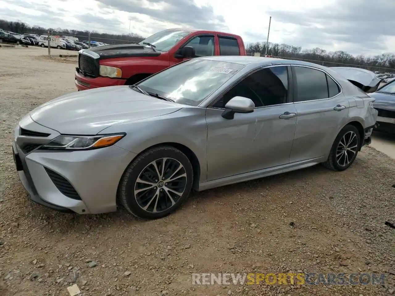 1 Photograph of a damaged car 4T1G11AK4LU869064 TOYOTA CAMRY 2020