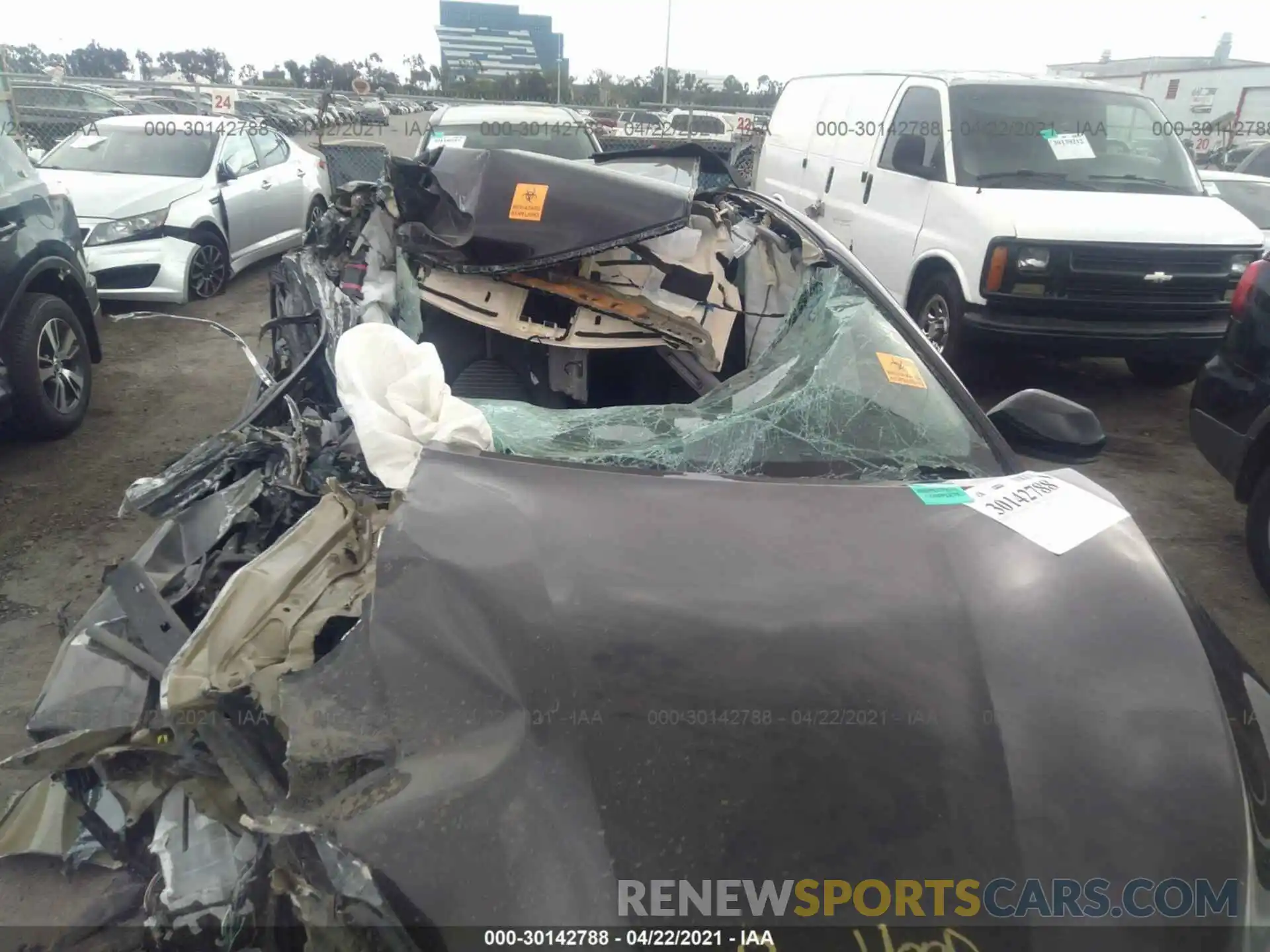 6 Photograph of a damaged car 4T1G11AK4LU872479 TOYOTA CAMRY 2020