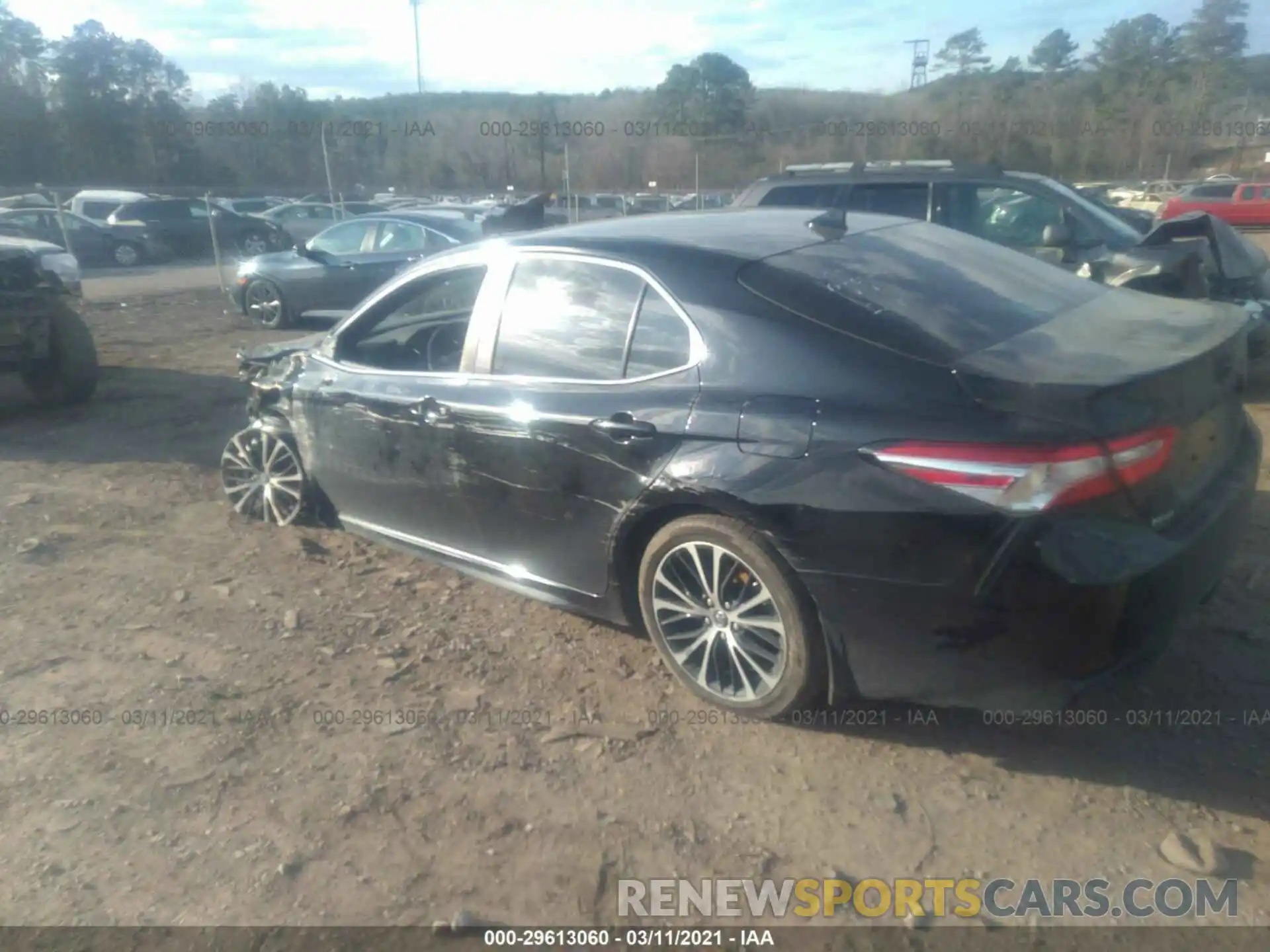 3 Photograph of a damaged car 4T1G11AK4LU879478 TOYOTA CAMRY 2020