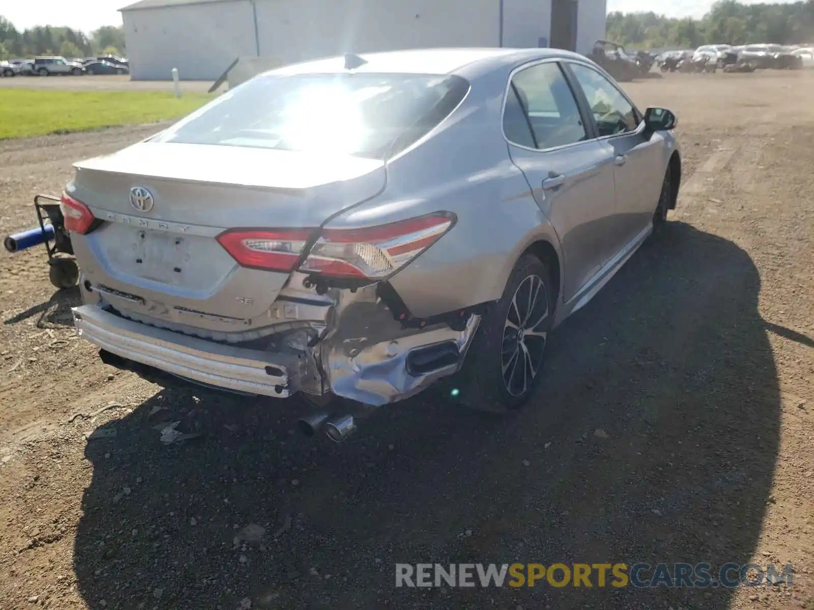 4 Photograph of a damaged car 4T1G11AK4LU890657 TOYOTA CAMRY 2020