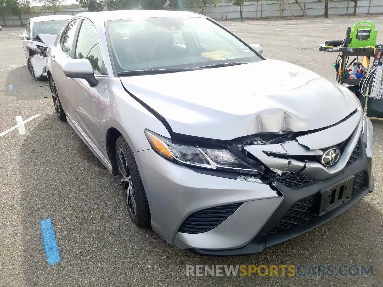 1 Photograph of a damaged car 4T1G11AK4LU895048 TOYOTA CAMRY 2020