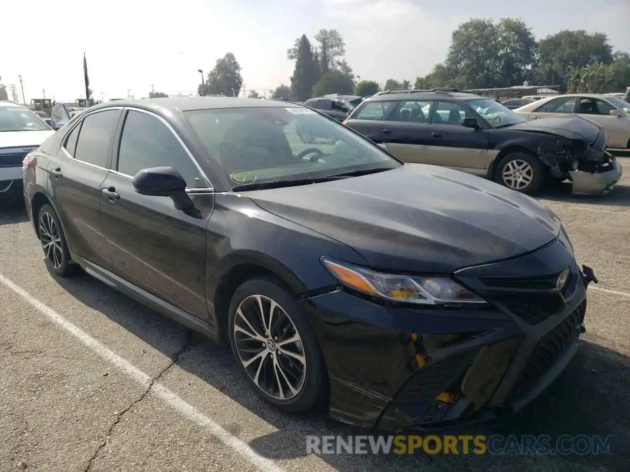 1 Photograph of a damaged car 4T1G11AK4LU898791 TOYOTA CAMRY 2020