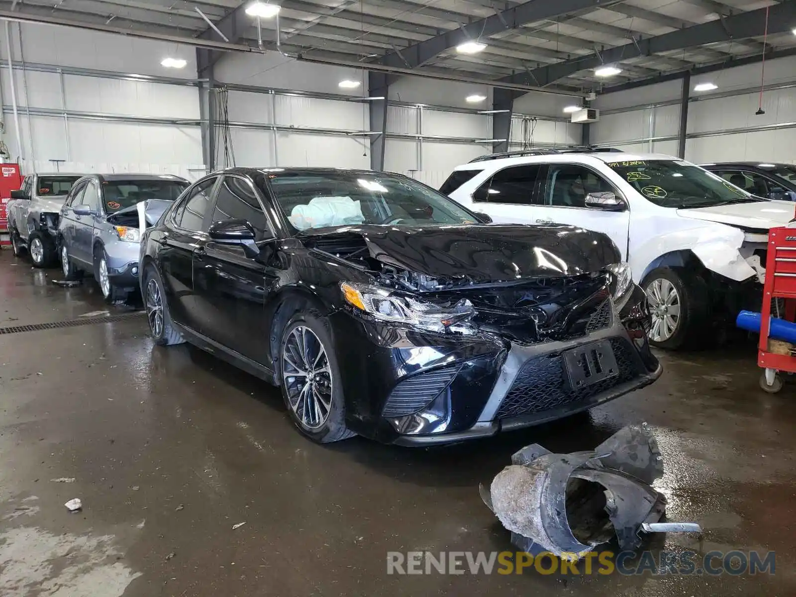 1 Photograph of a damaged car 4T1G11AK4LU905237 TOYOTA CAMRY 2020