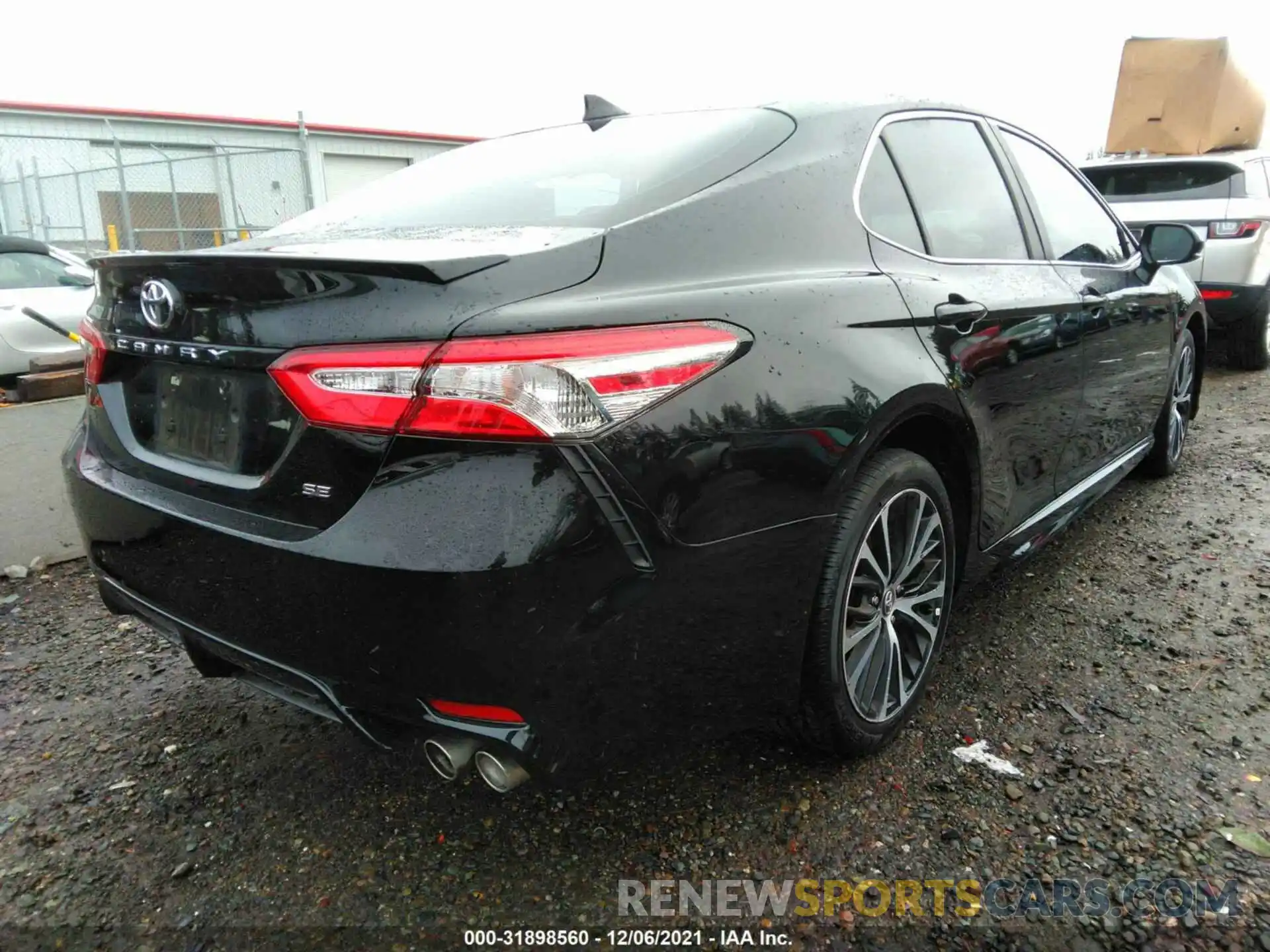 4 Фотография поврежденного автомобиля 4T1G11AK4LU905299 TOYOTA CAMRY 2020