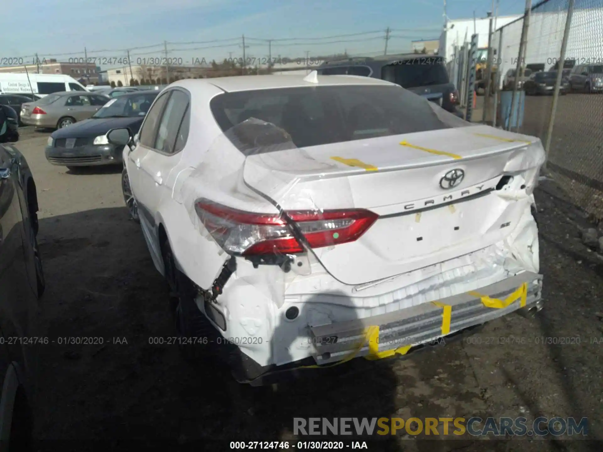 3 Photograph of a damaged car 4T1G11AK4LU905660 TOYOTA CAMRY 2020