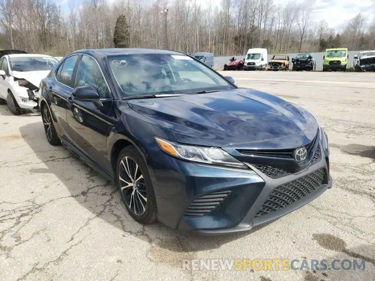 9 Photograph of a damaged car 4T1G11AK4LU907991 TOYOTA CAMRY 2020